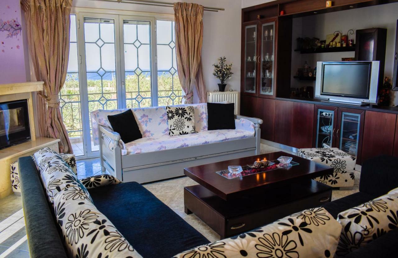 Anemos Holidays House Kypseli Exterior photo